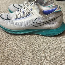 Man’s  Nike shoes  size 14