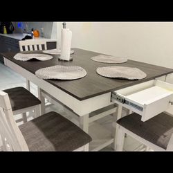 Farmhouse Catching Table