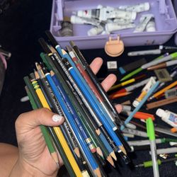 Art Supplies For 25
