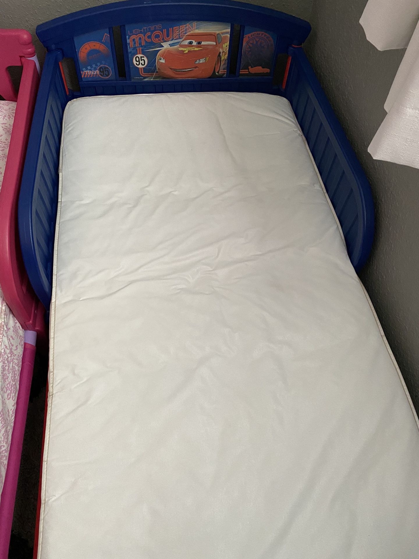 McQueen toddler bed