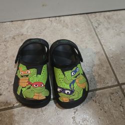 Tmnt Sandals Wore Twice Size 7/8