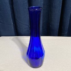 Vintage Cobalt Blue Ribbed Glass Flower Vase