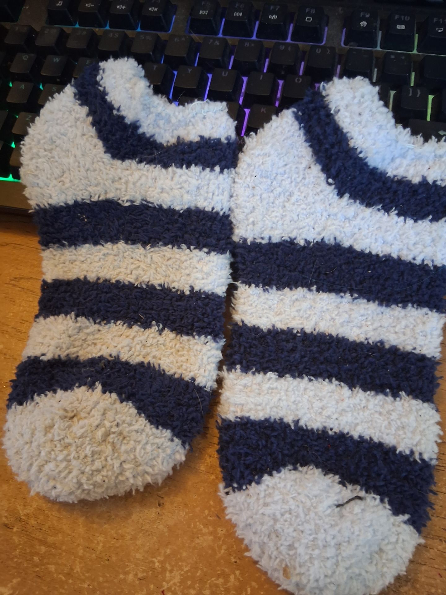 Strip fur socks