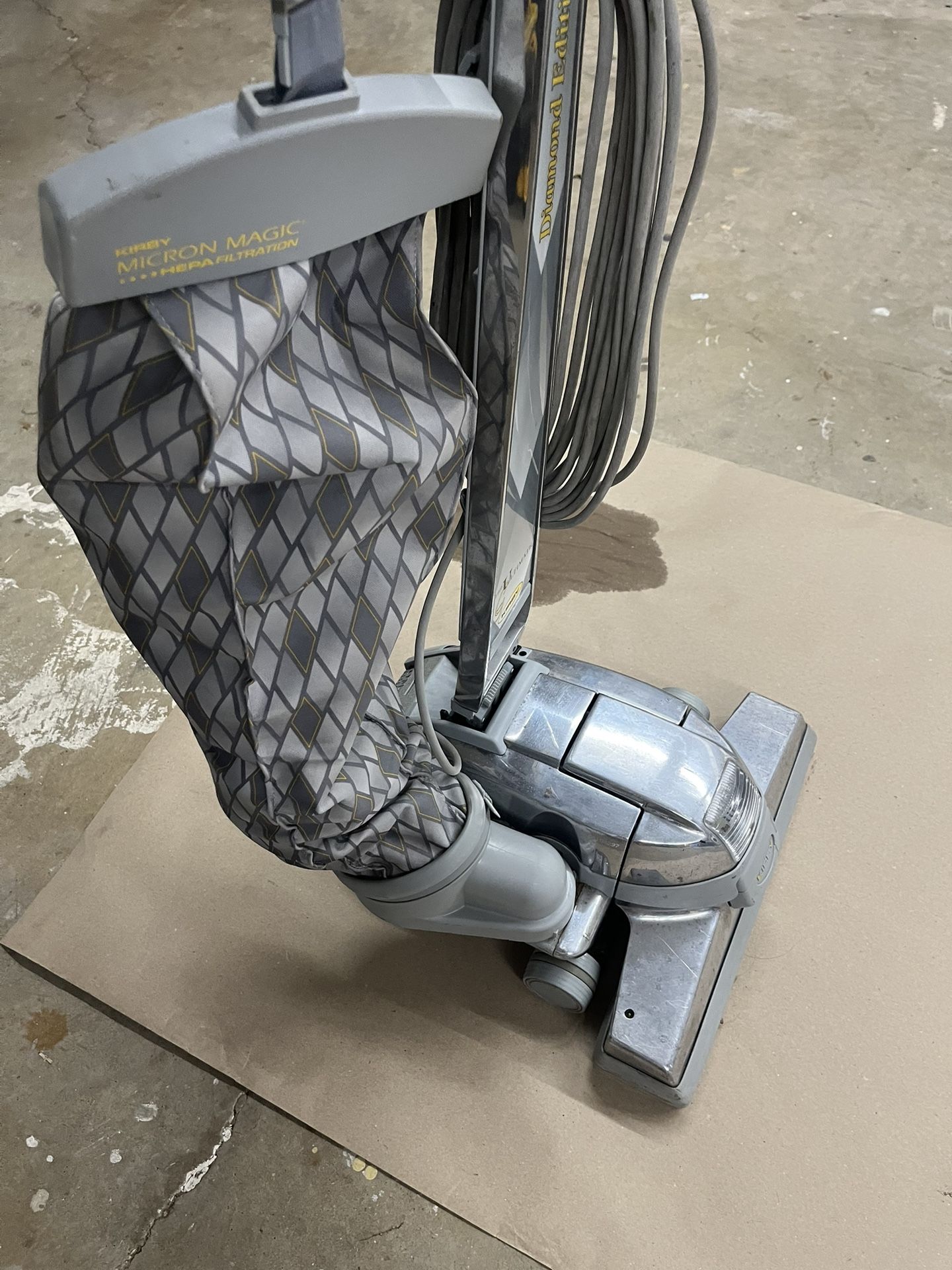 Kirby Vacuum And Carpet Cleaner 