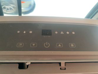 Black and decker, portable air conditioner with remote
