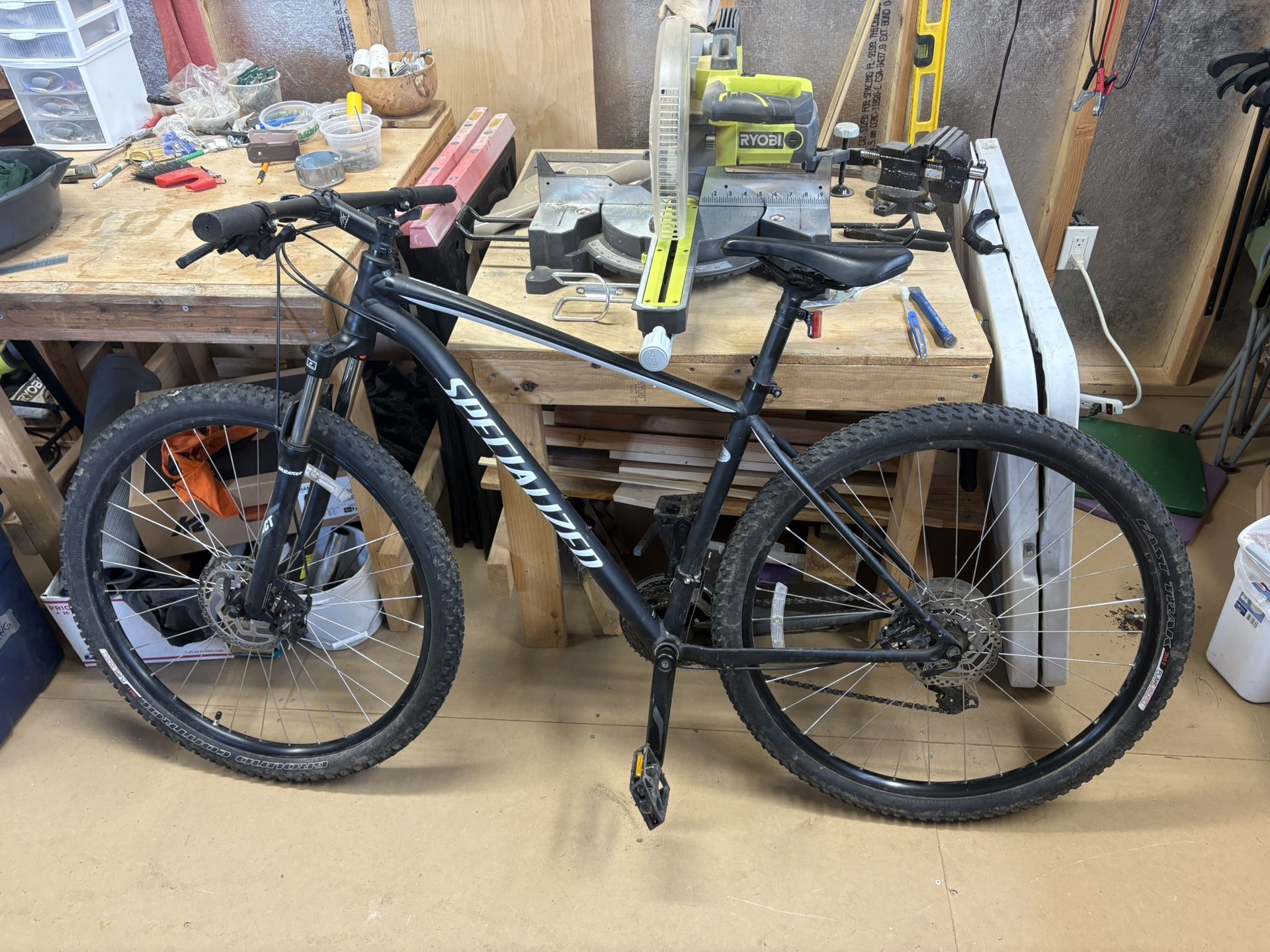 Specialized Rockhopper Mountain Bike-Large