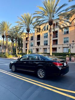 2011 Toyota Avalon Limited