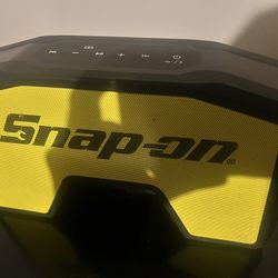 Snap-On Bluetooth Speaker 