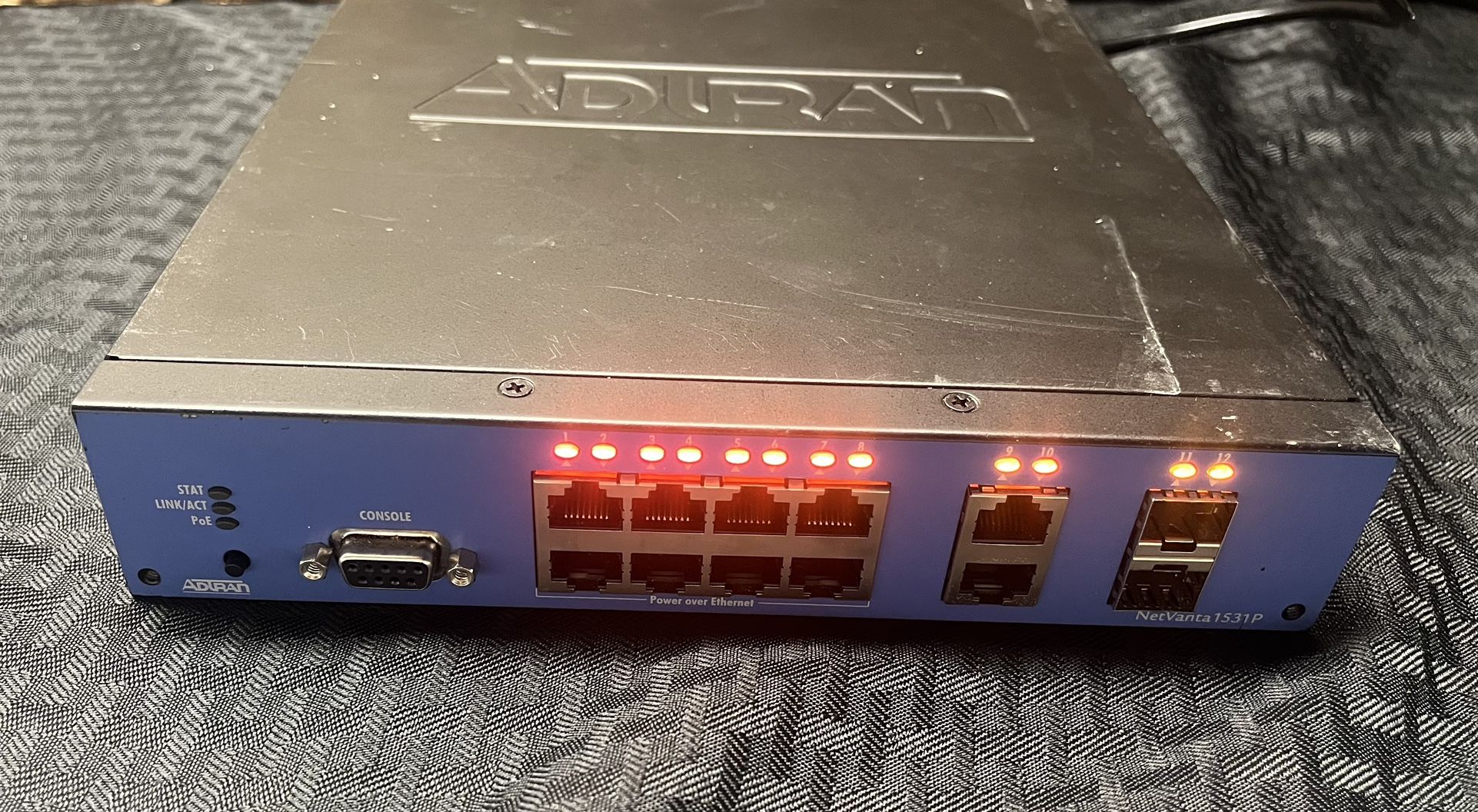 Adtran NetVanta 1531P 12-port PoE Network Switch