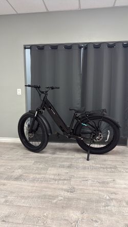 🚴‍♀️ Sizzlebk S400 26” Step-Thru Fat Tire E-Bike – Brand New | 1-Year Warranty Included