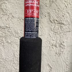 Common Uses The tool is often referred to as "an extra set of hands" on a job site. Uses for the Quick Support Rod include:  Holding up drywall, crown