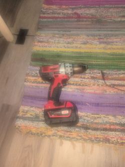 Milwauke 18V Cordless Drill with XC 5.0 Battery