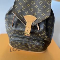 Louis Vuitton Monogram 16mm Adjustable Shoulder Strap for Sale in El Paso,  TX - OfferUp