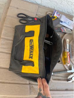 Tool pouch, Plumb hammer, toolbox, power drill, tool bag, tools