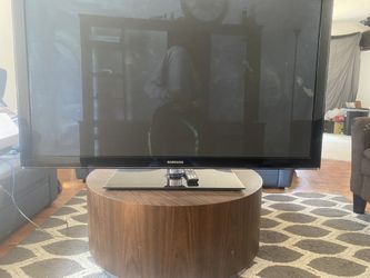 Samsung 75”