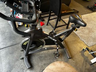 Cyclace B07PMD1WG8 Exercise Stationary Bike