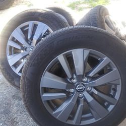 Nissan rims and tires