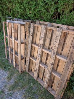 7 Free Pallets