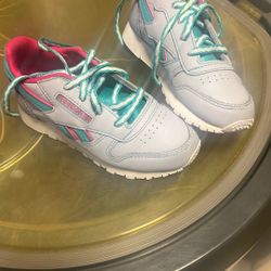 reebok Tennis Shoes