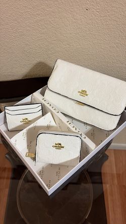 Coach Bag Set White