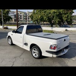 Svt Ford Lightning Flush Tonneau Cover