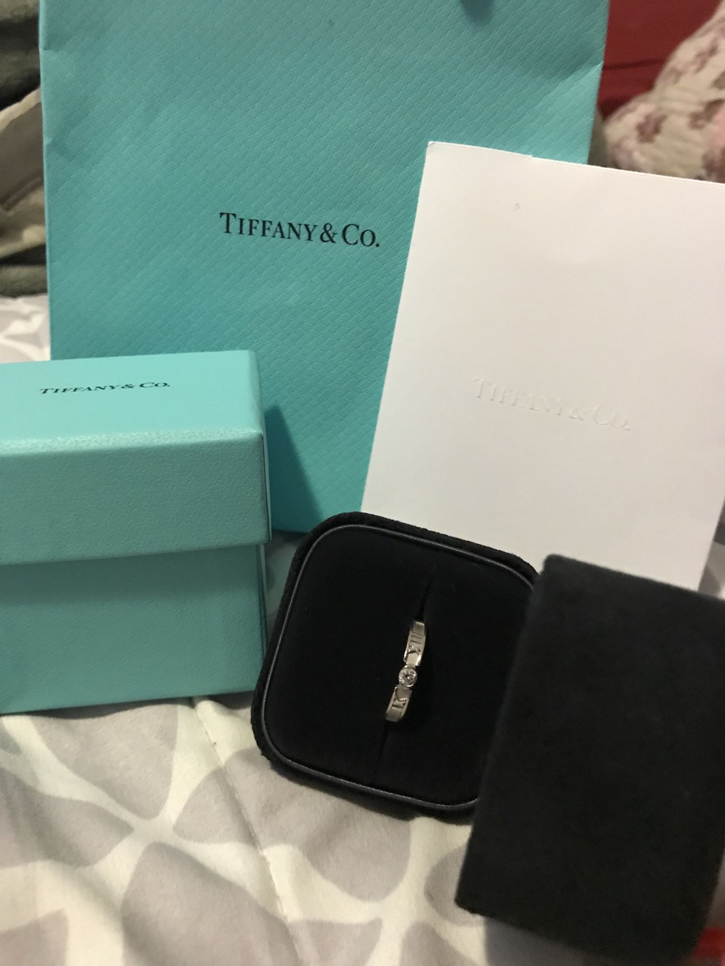 Tiffany& Co Atlas ring sz5