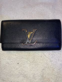 Louis Vuitton Taurillon Capucines Long Wallet