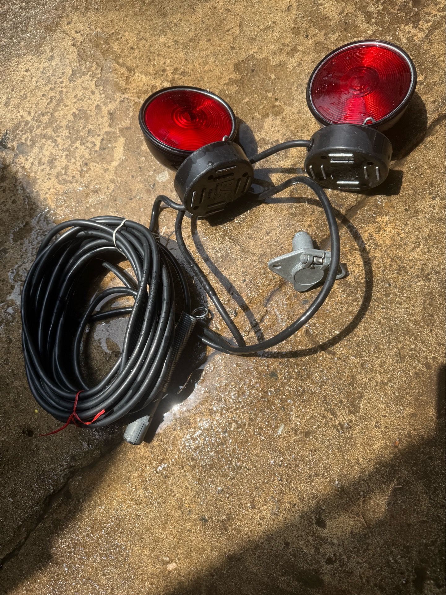 Magnet lights