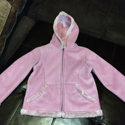 Girl's Winter Coat! Size 7/8! Pink Suede Like Material! Very Warm!