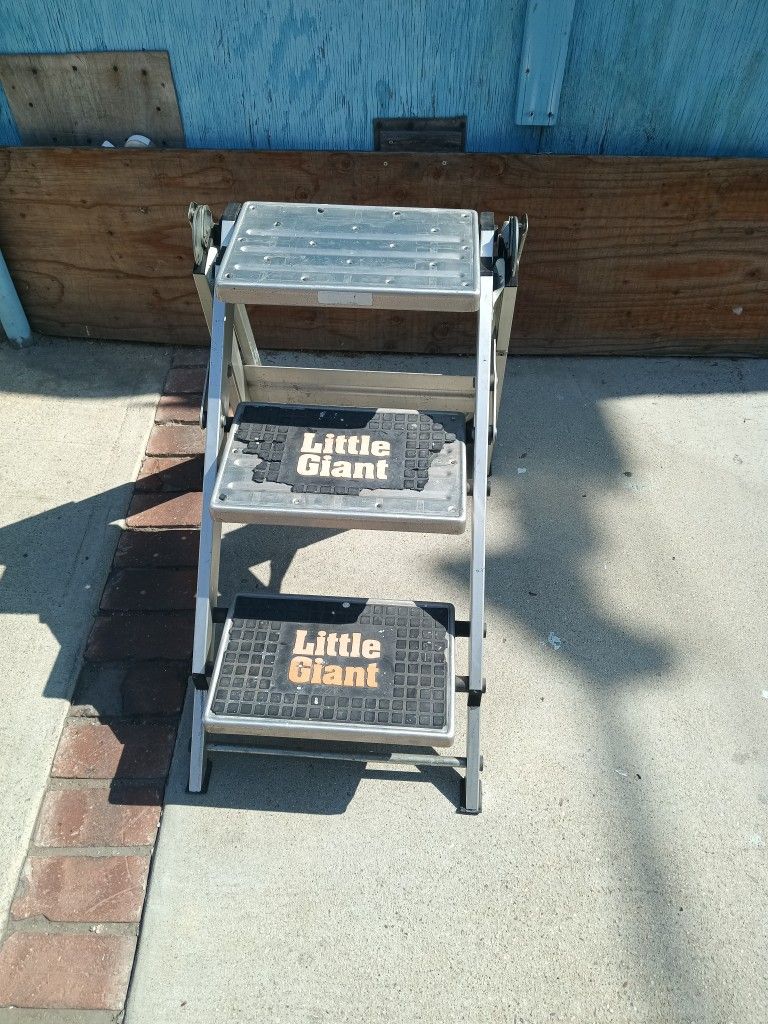Step Ladder