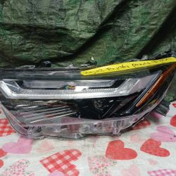 2022-23 Toyota Rav4 Left Headlight 