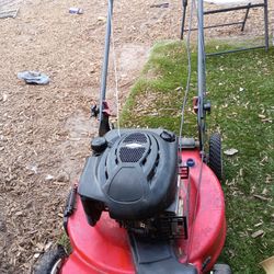 Lawn Mower 22' Self Propelled 