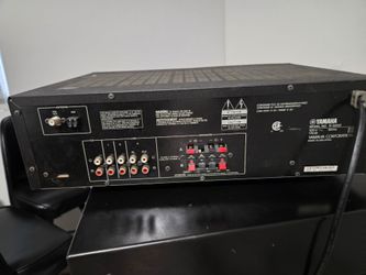 Yamaha R-S202 Natural Sound Stereo Receiver (Black)