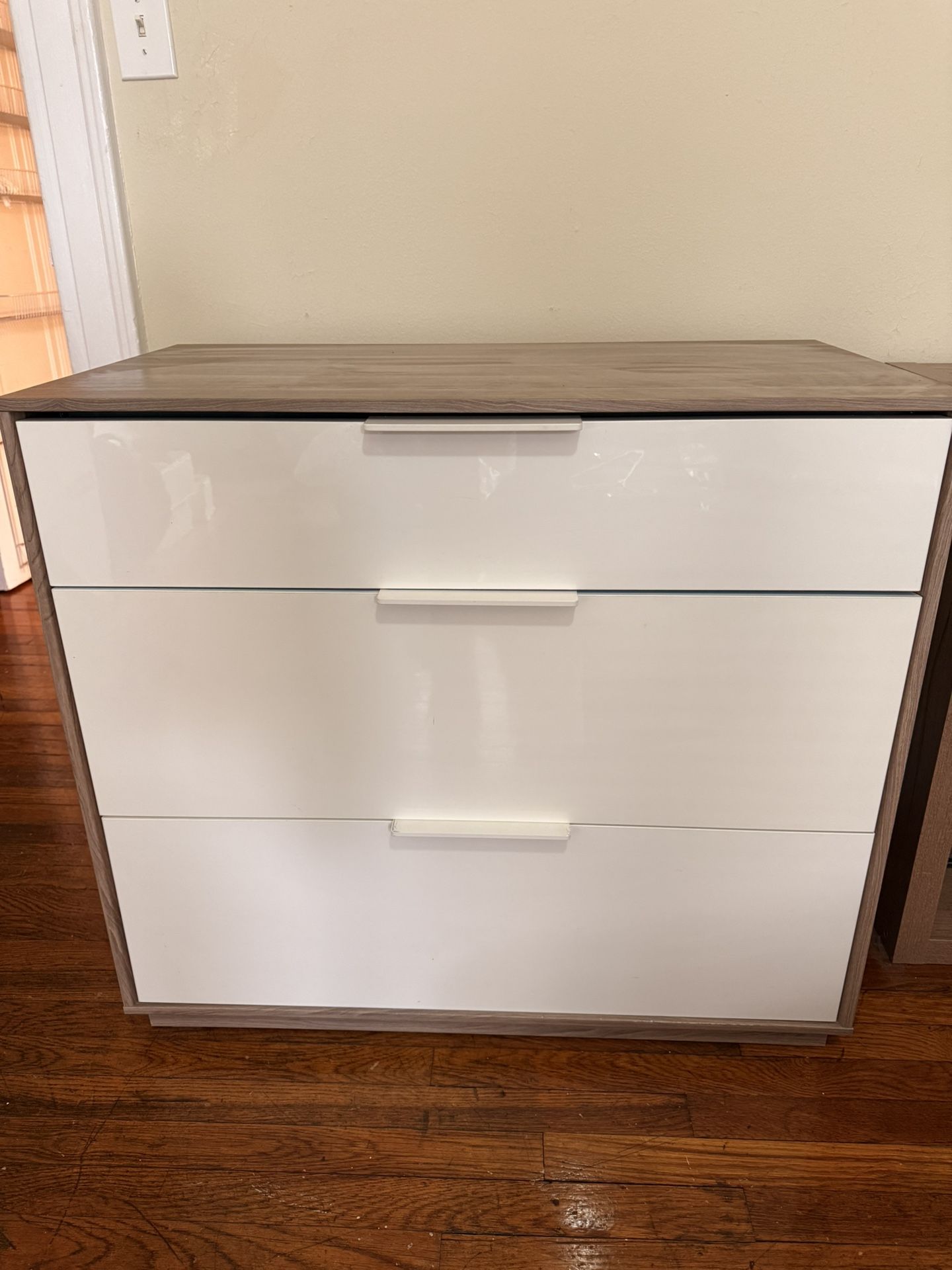 3 Panel Wooden Dresser