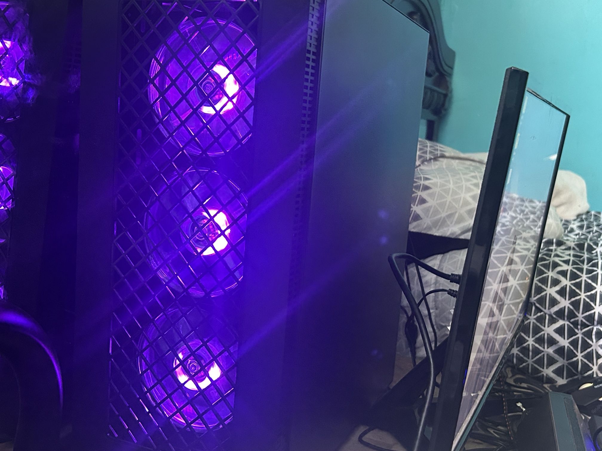STG Aubron Gaming Desktop PC(NEW) With Monitor Keyboard Mouse And Speaker