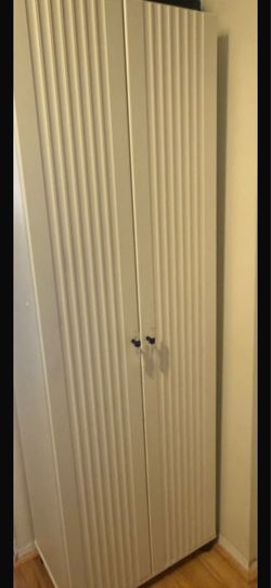 Closet ( White)