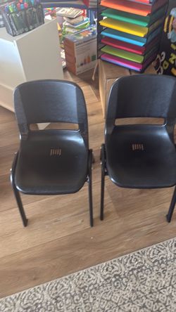 2 pre-school chairs