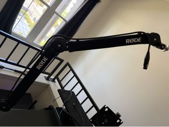 RØDE PSA1+ Professional Studio Arm with Spring Damping and Cable Management, Black