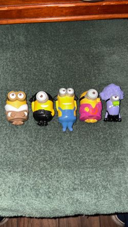 Minion toys    five different.   Lot.    3