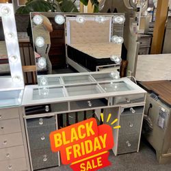 Makeup Vanity $17 Down 