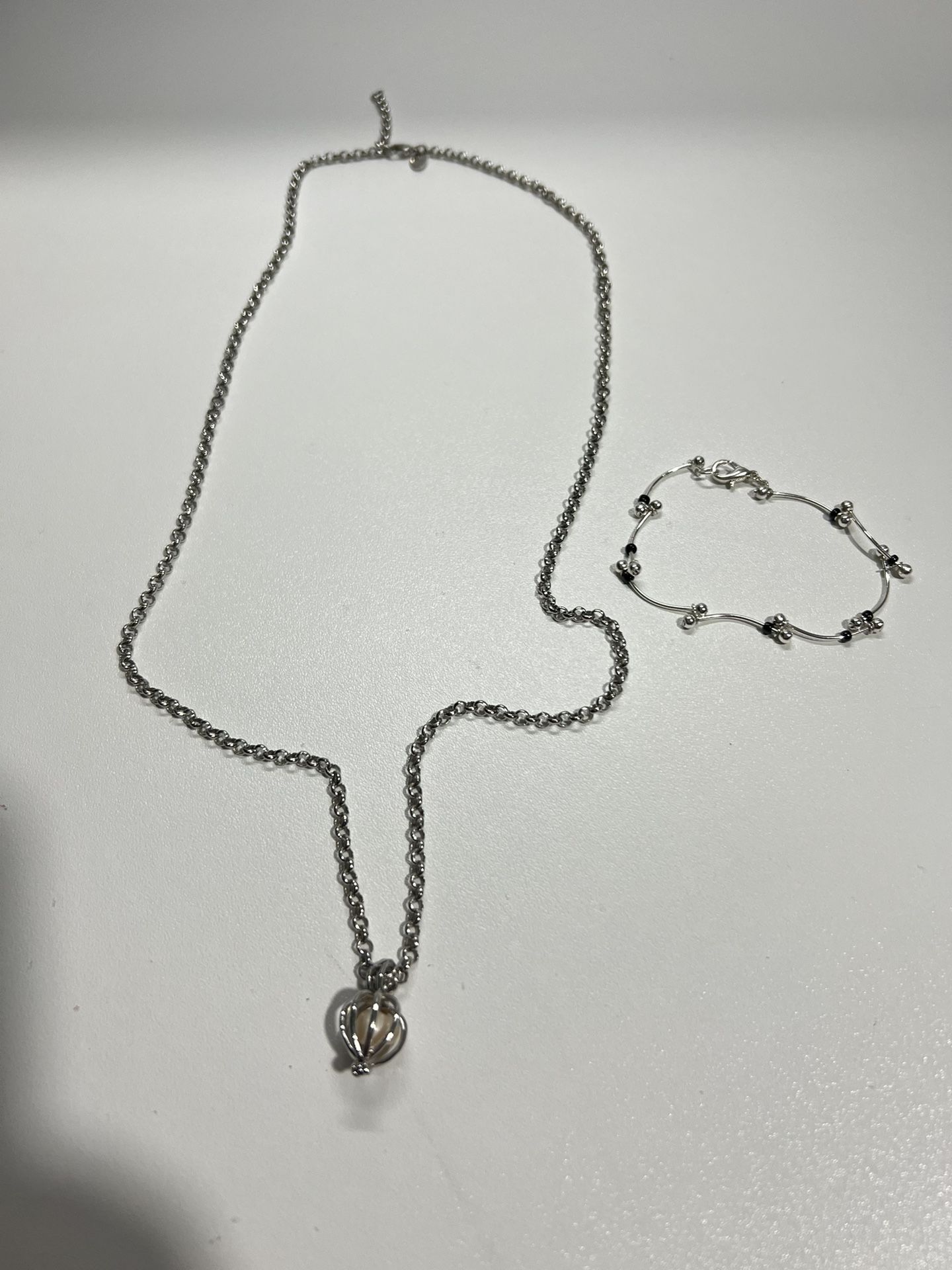 PJM NECKLACE PENDANT PIN 2 pieces