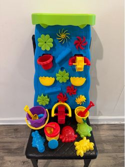 Kids Water Wall Activity Center with Accessories