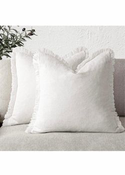 FOINDTOWER THROW PILLOW COVER