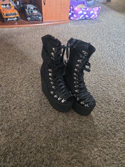 Dolls Kill Widow Velvet Traitor Boots