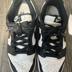Nike Panda Dunks