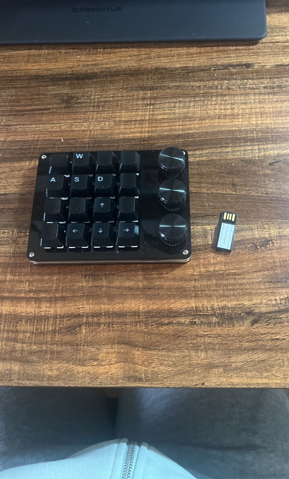 Mini 16 Key Keyboard