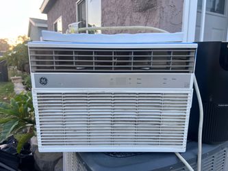 Air conditioner and air purifier