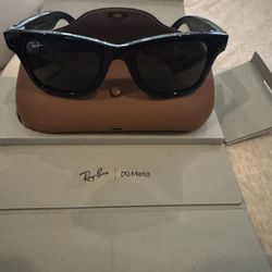 Meta Raybands- Brand New