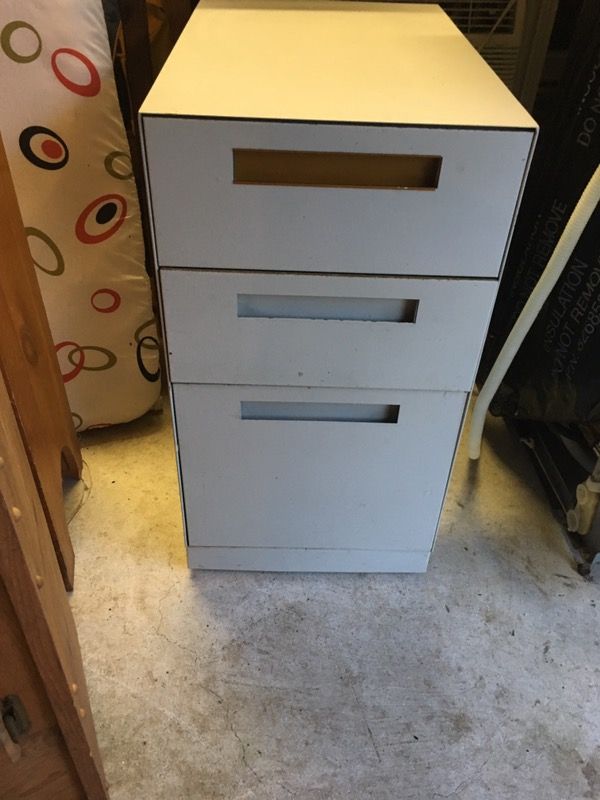 Metal file cabinet