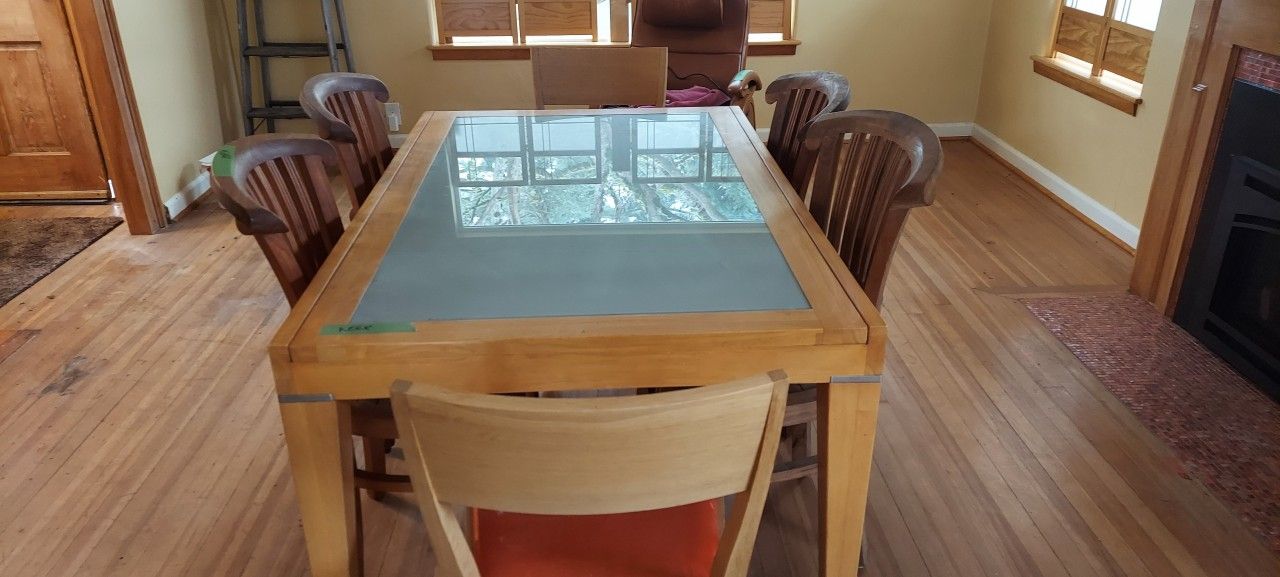 Table and Chairs for Sale in Portland, OR - OfferUp
